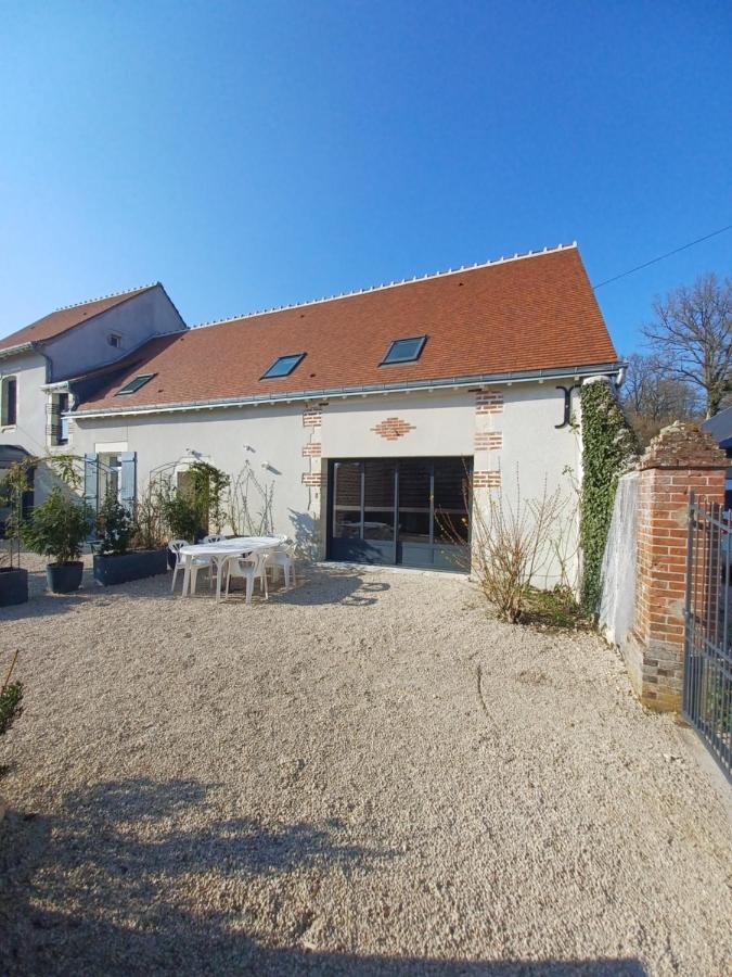 Reve De Loire Gite Au Calme Au Pied Des Chateaux De La Loire Onzain Esterno foto